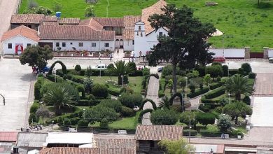Un Pueblo Encantador que Enamora y Resguarda