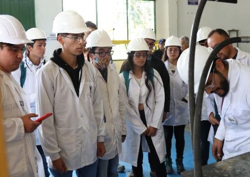 Green Concrete Beam Competition