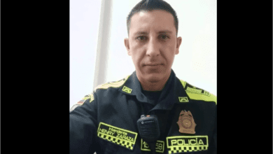 Policía